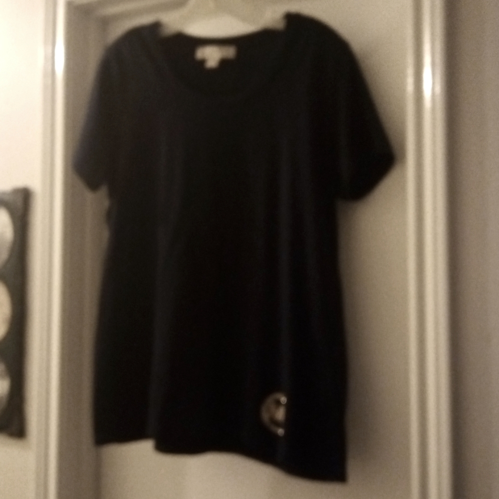 Navy blue T Shirt